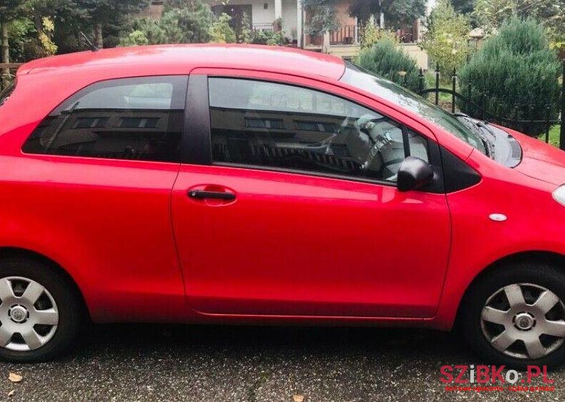 2006' Toyota Yaris photo #1