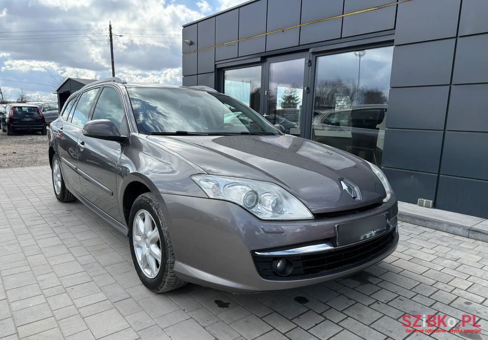 2008' Renault Laguna 2.0 Dynamique photo #1