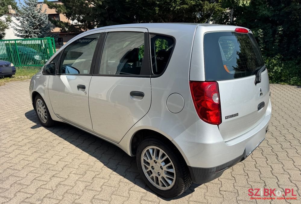 2008' Mitsubishi Colt 1.3 Inform photo #3