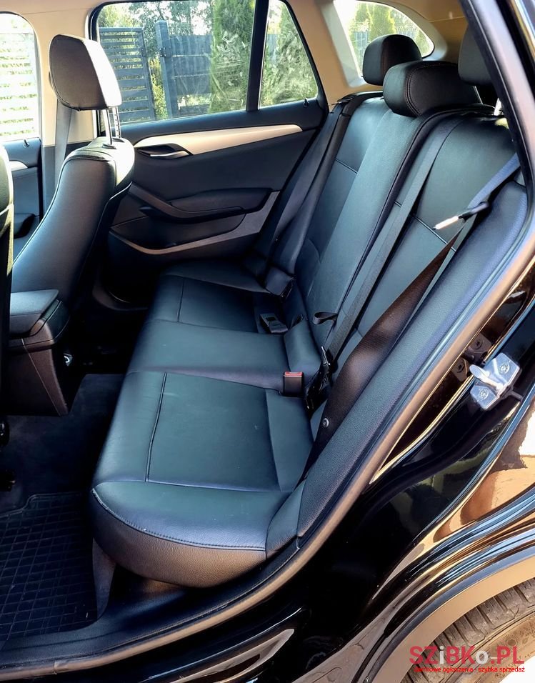 2011' BMW X1 photo #6