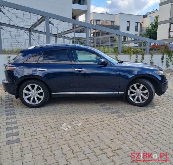 2007' Infiniti FX photo #5