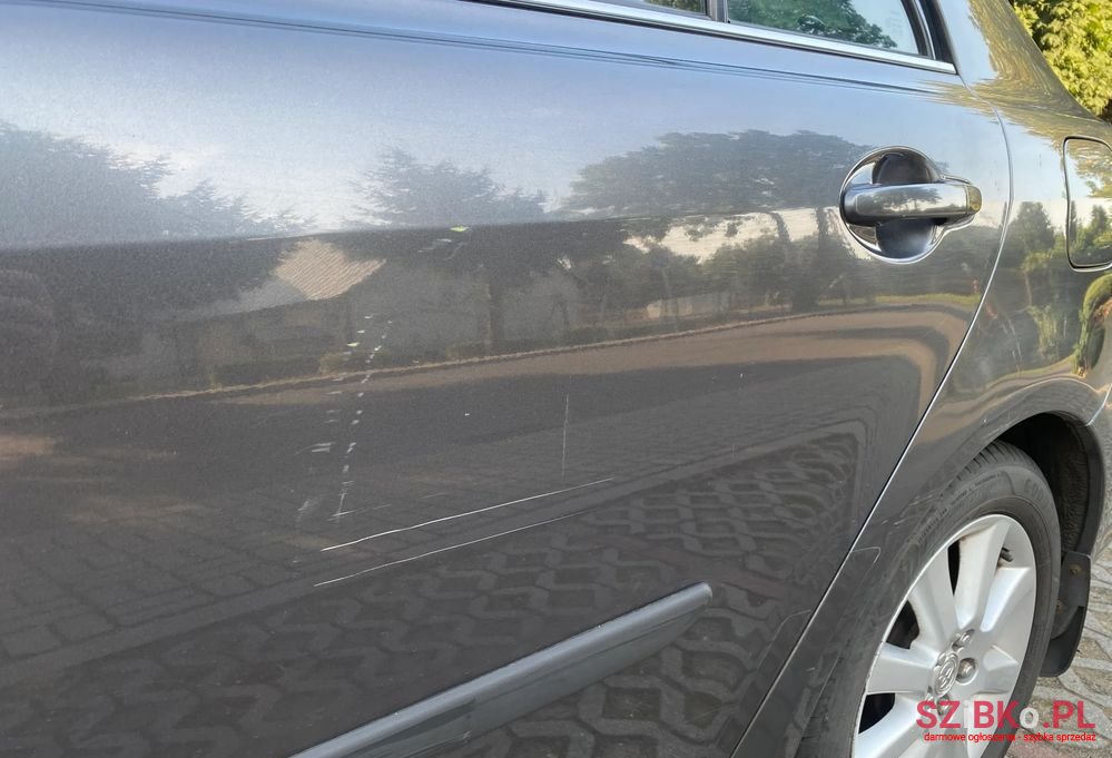 2008' Toyota Avensis 1.8 Vvt-I Sol photo #6