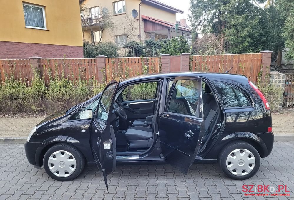 2005' Opel Meriva 1.4 Edition photo #4
