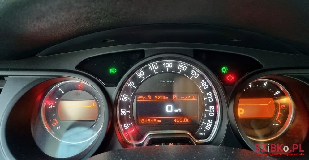 2010' Citroen C5 1.6 Thp Exclusive photo #6