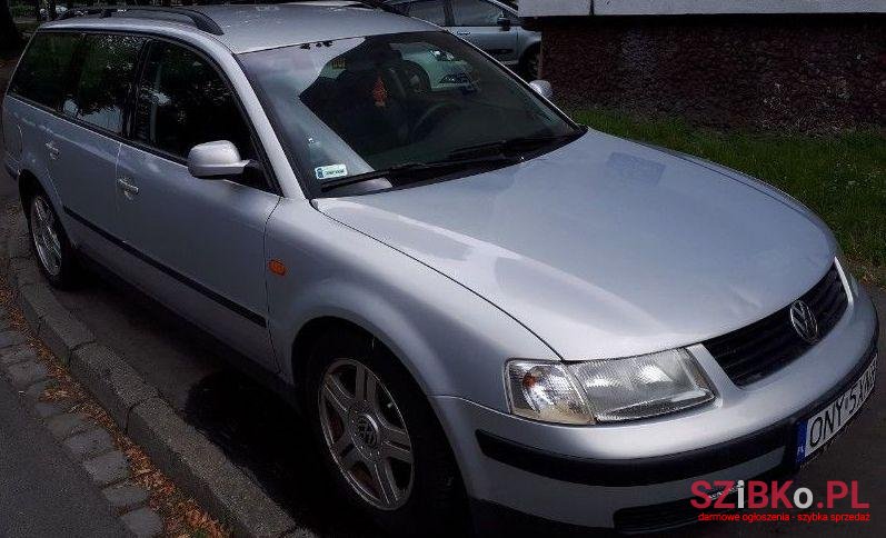 1997' Volkswagen Passat photo #1