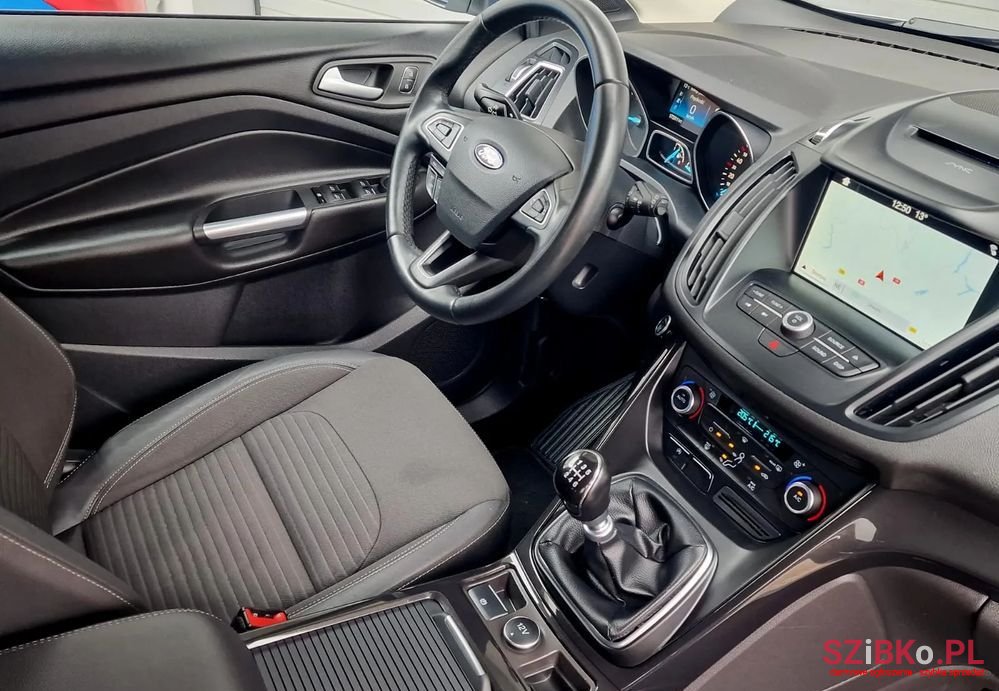 2019' Ford Kuga photo #6