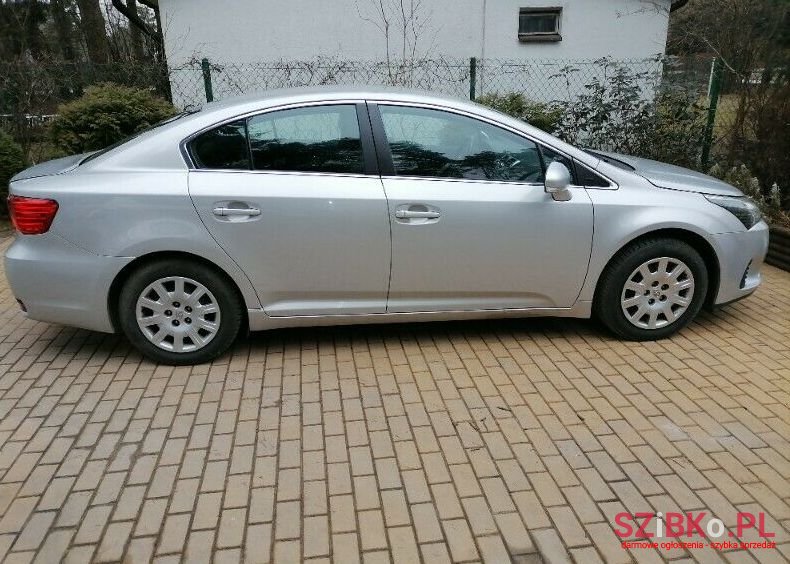 2014' Toyota Avensis photo #1