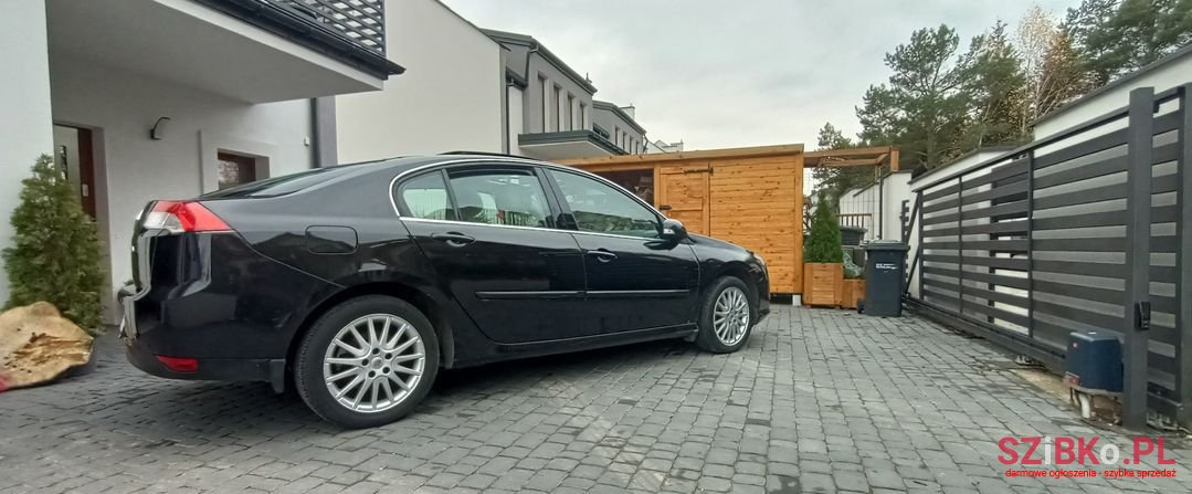 2009' Renault Laguna photo #4