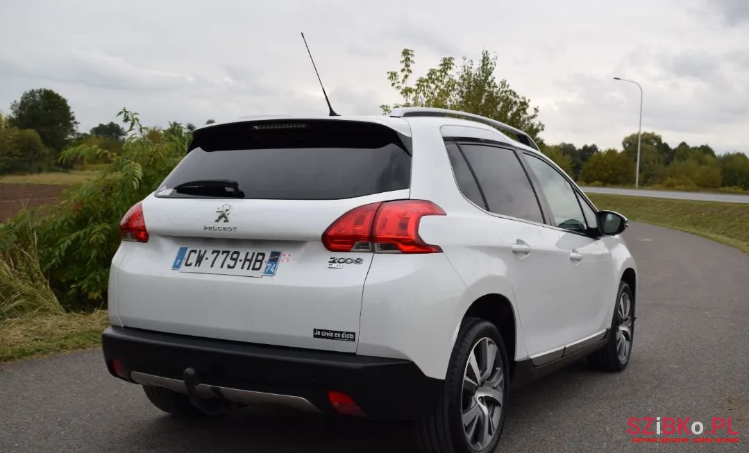 2013' Peugeot 2008 photo #5
