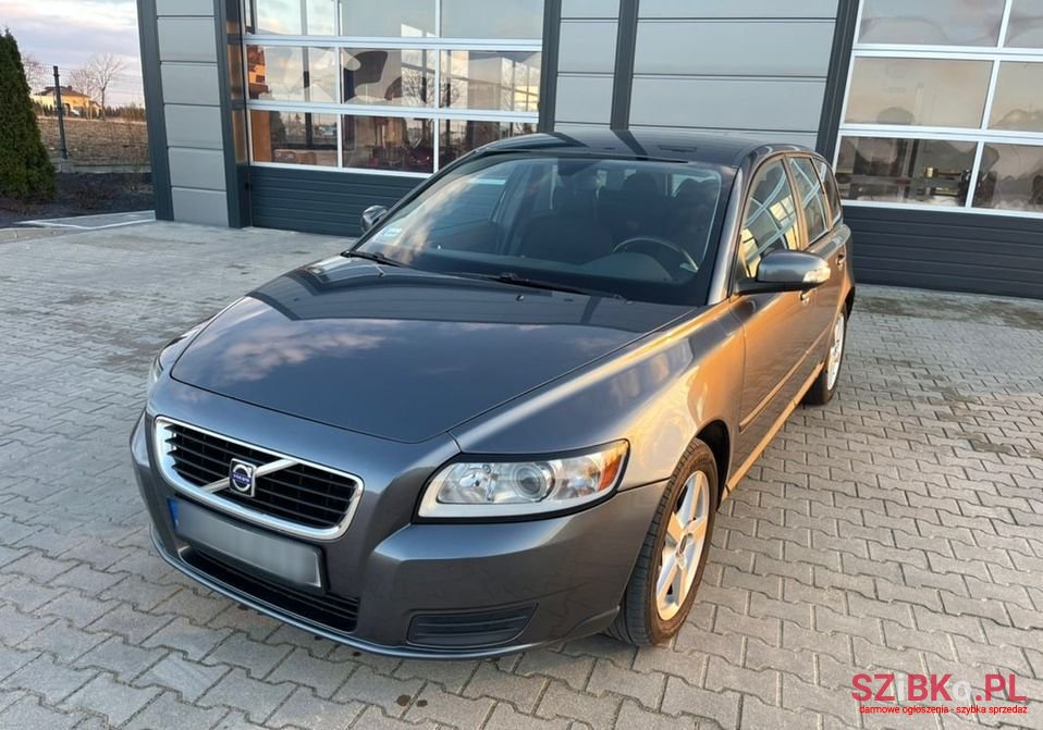 2008' Volvo V50 photo #1