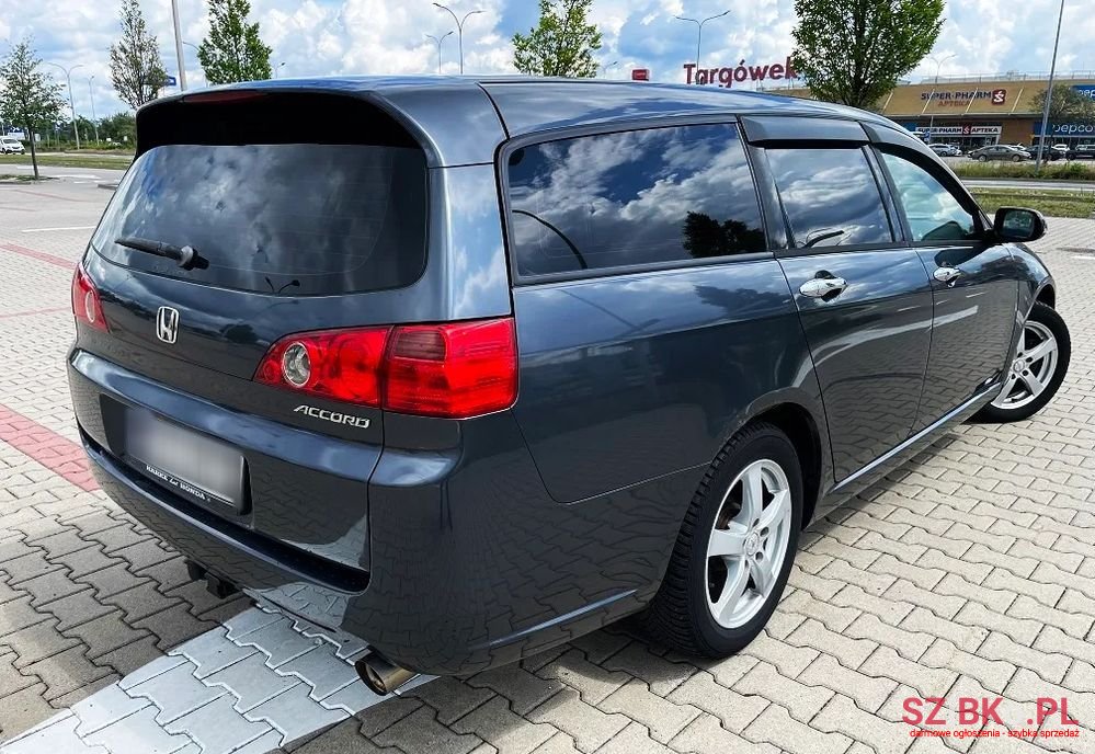 2004' Honda Accord 2.0 I Comfort photo #6