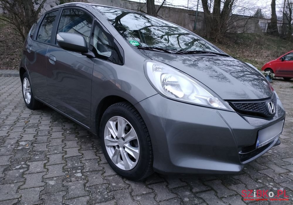 2013' Honda Jazz photo #1