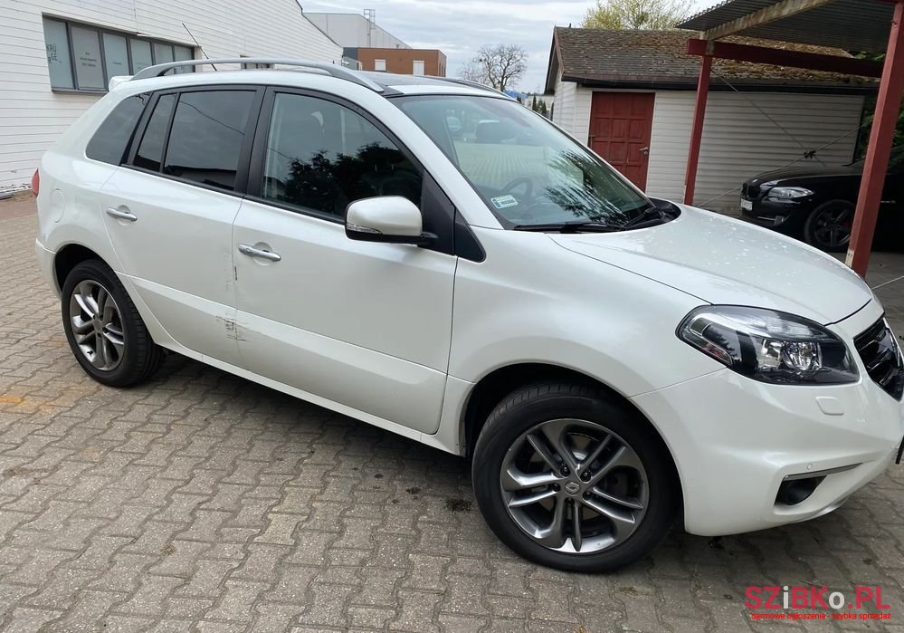 2012' Renault Koleos photo #3