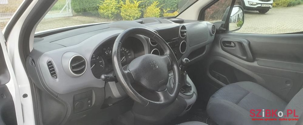 2009' Peugeot Partner photo #4