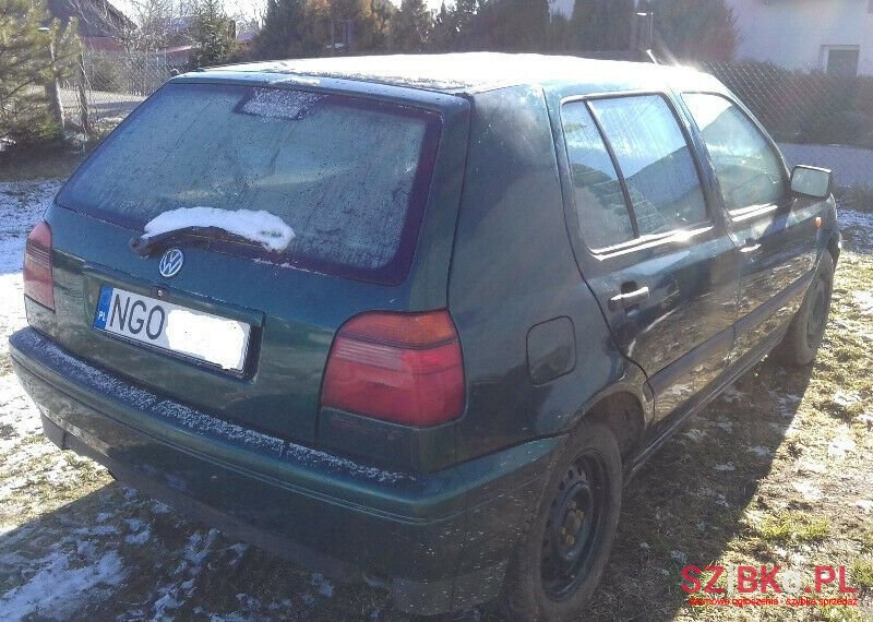 1997' Volkswagen Golf photo #4
