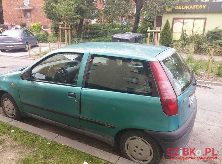 1995' Fiat Punto photo #1