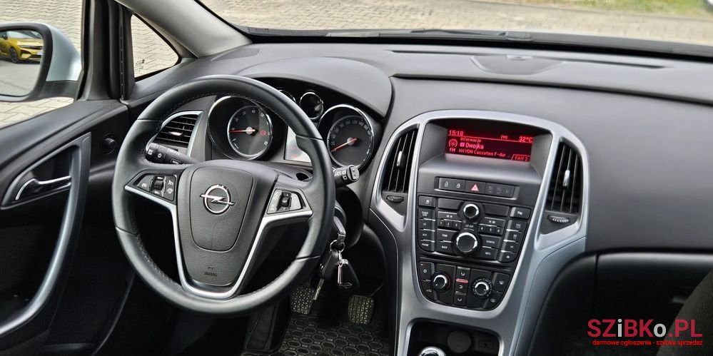 2014' Opel Astra 1.6 Enjoy photo #6