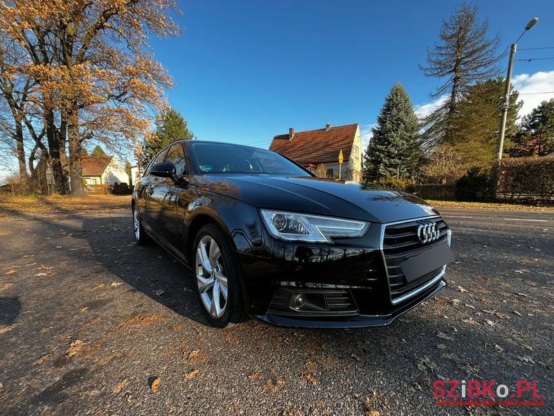 2016' Audi A4 S Tronic photo #1