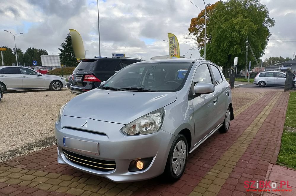 2015' Mitsubishi Space Star 1.0 Inform photo #1