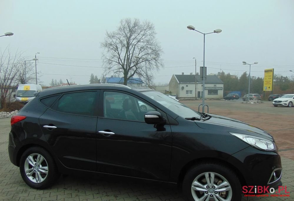 2010' Hyundai ix35 2.0 Premium 2Wd photo #4