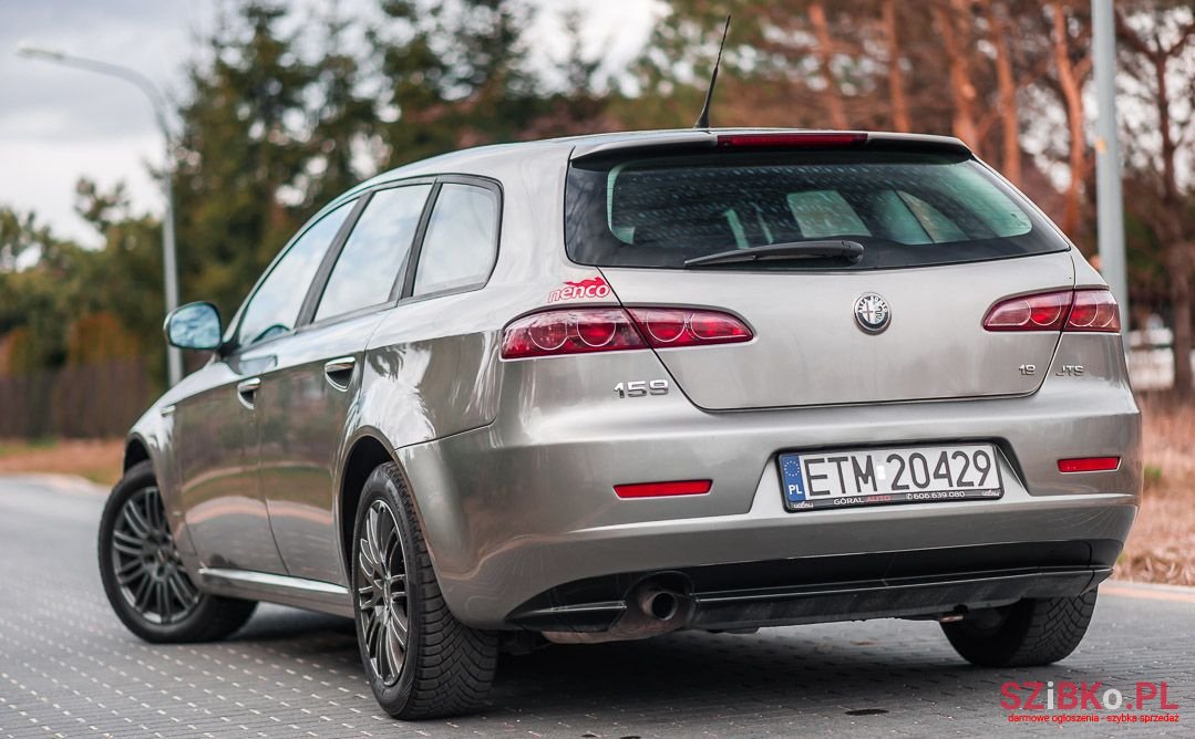 2006' Alfa Romeo 159 photo #5