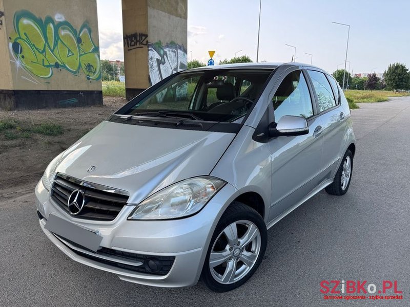 2010' Mercedes-Benz A-Class photo #1