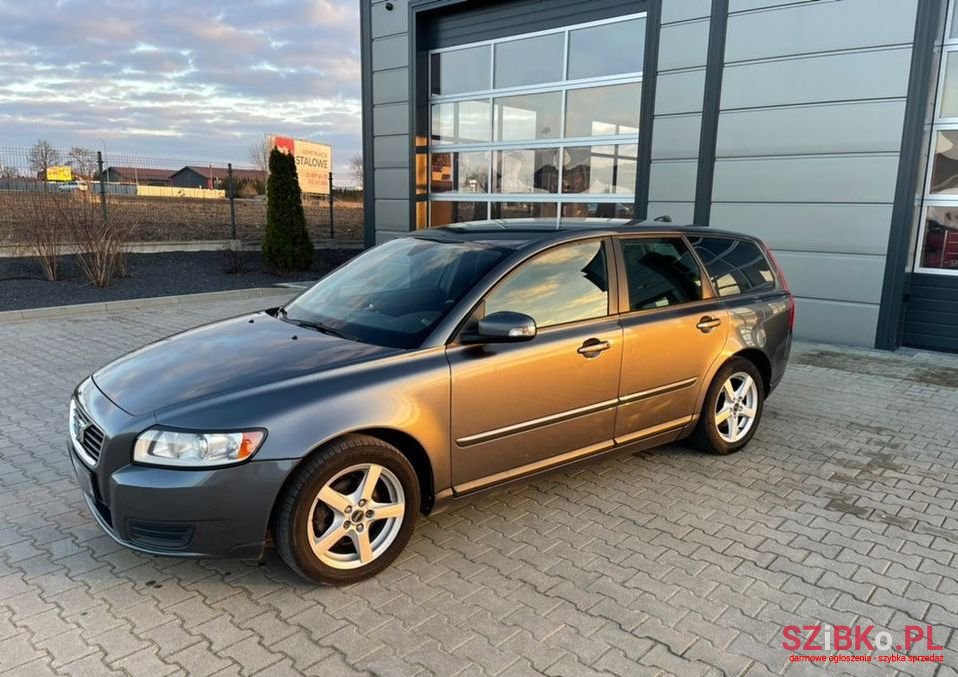 2008' Volvo V50 photo #2