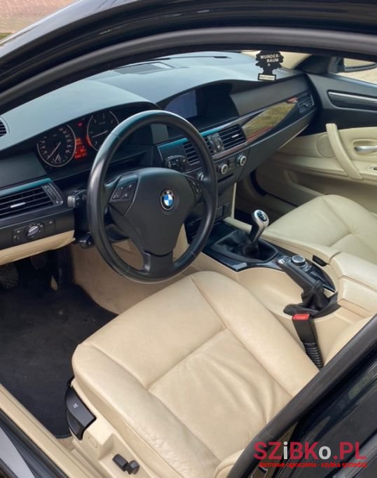 2010' BMW Seria 5 photo #6