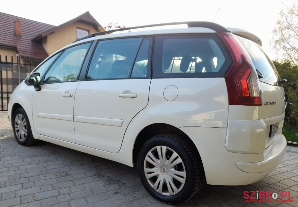 2007' Citroen C4 Picasso photo #4