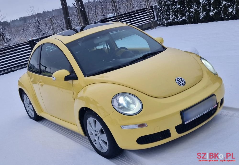 2008' Volkswagen New Beetle 1.9 Tdi photo #1