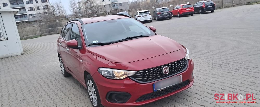 2017' Fiat Tipo photo #6