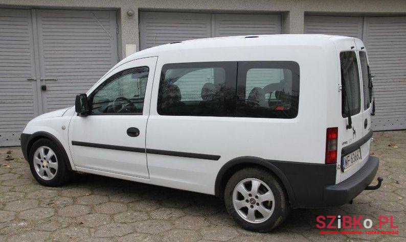 2006' Opel Combo photo #2