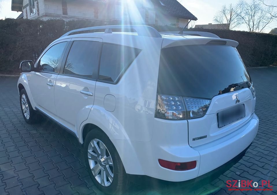 2007' Mitsubishi Outlander photo #4