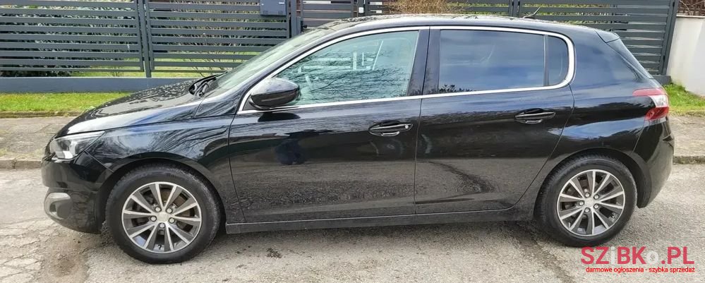 2017' Peugeot 308 photo #5