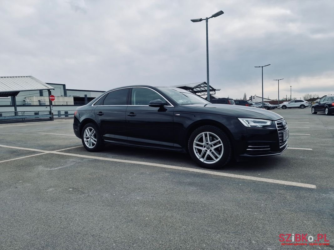 2016' Audi A4 photo #4