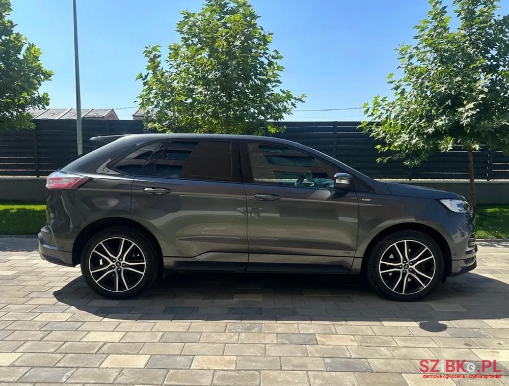 2019' Ford Edge photo #2