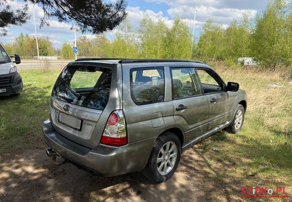 2007' Subaru Forester photo #2