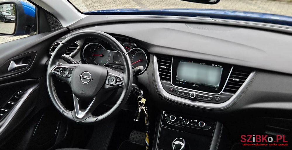 2019' Opel Grandland X photo #5