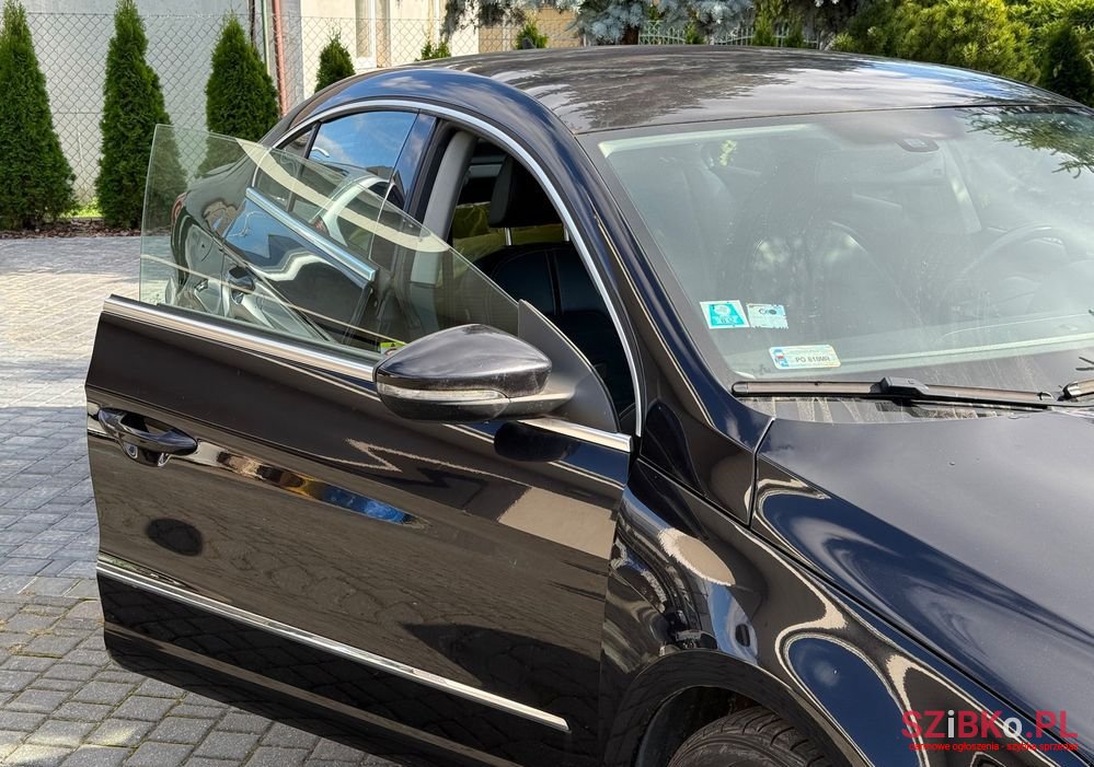 2009' Volkswagen Passat 1.8 Tsi Highline photo #4