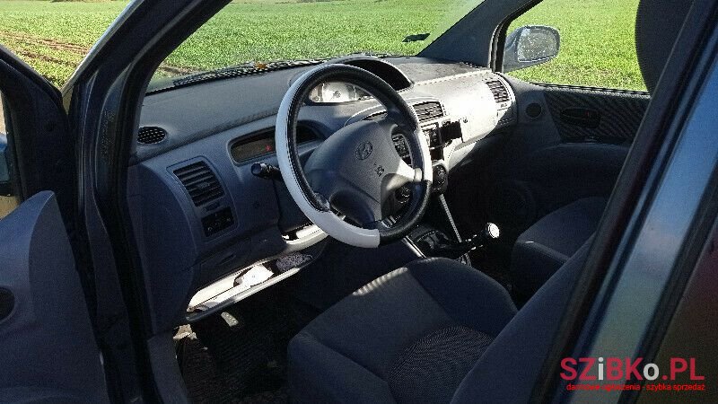 2005' Hyundai Matrix photo #4