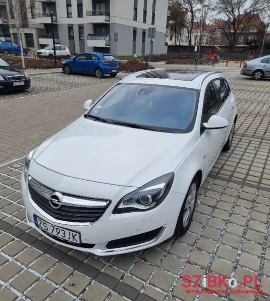 2014' Opel Insignia photo #2