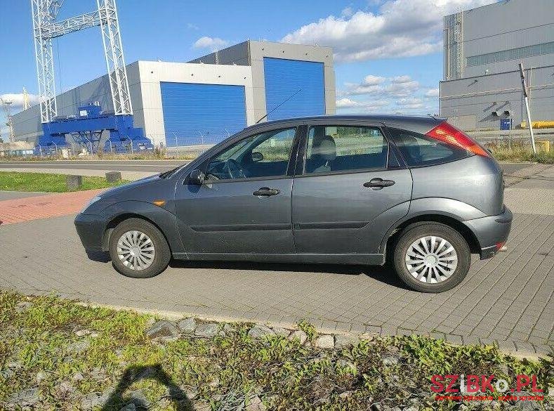 2003' Ford Focus photo #1