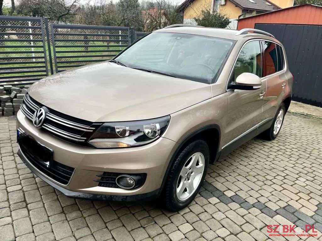 2012' Volkswagen Tiguan photo #1