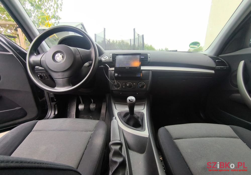 2006' BMW 1 Series 118D Dpf photo #6