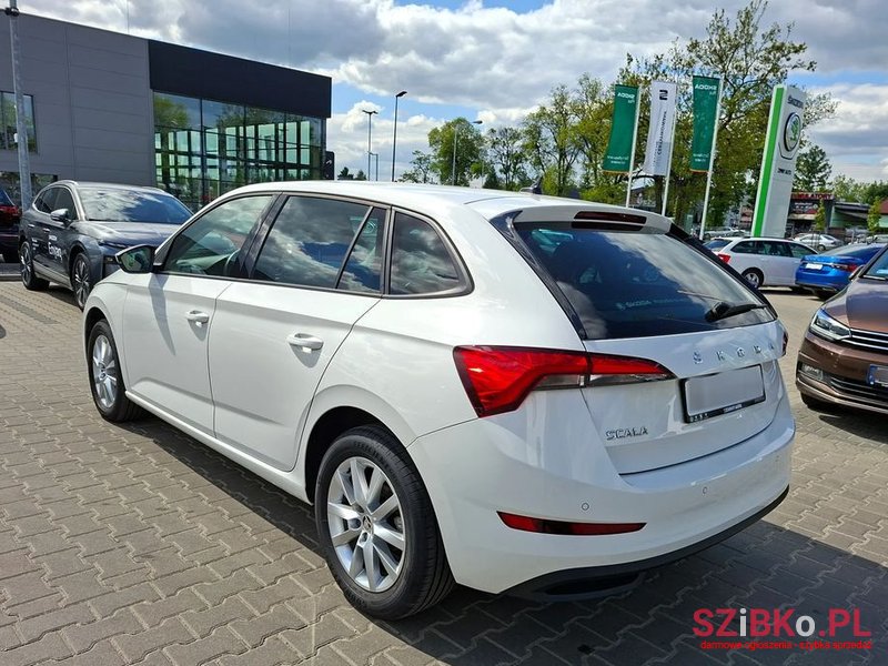 2022' Skoda Scala 1.0 Tsi Ambition photo #6