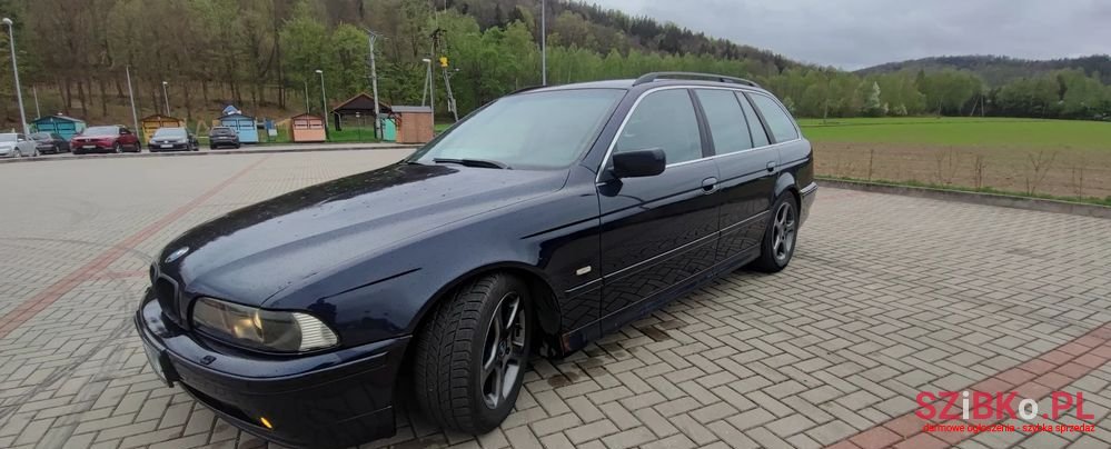 2001' BMW 5 Series 525I photo #4