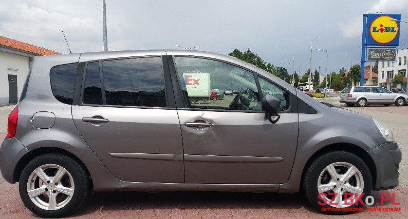 2008' Renault Modus photo #1