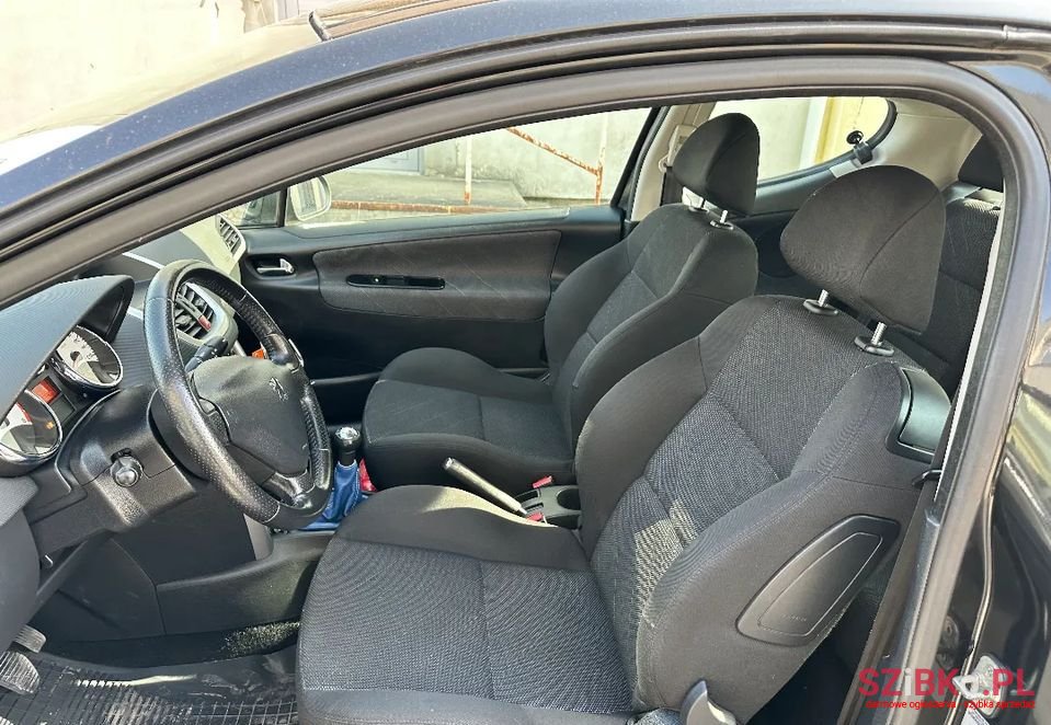 2008' Peugeot 207 photo #5