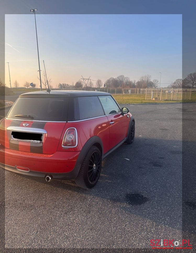 2010' MINI One D photo #3