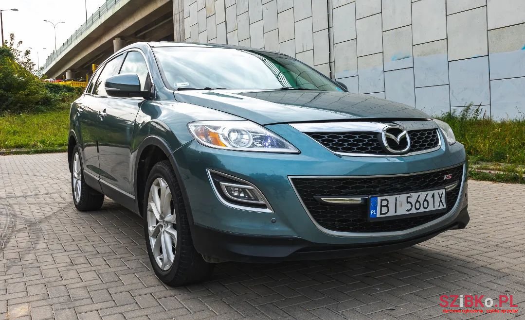 2010' Mazda CX-9 photo #2